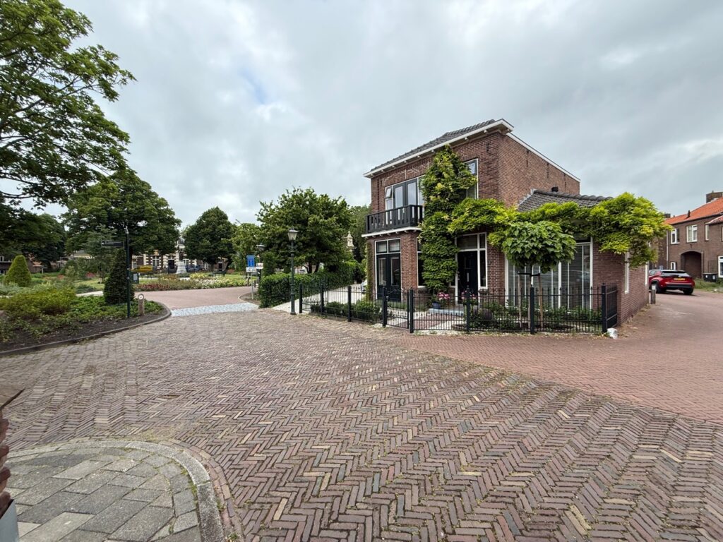Karaktervolle woning en historische straat in Brielle