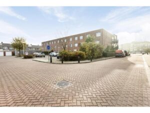 Jan van Scorelstraat 29 SPIJKENISSE media 24