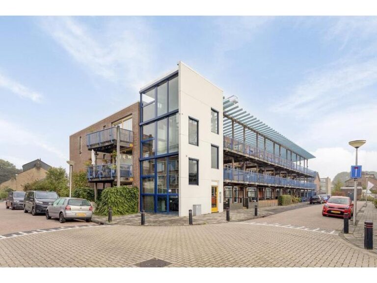 Jan van Scorelstraat 29 SPIJKENISSE