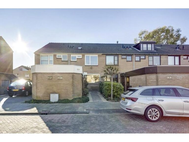 Kikkerveen 323 SPIJKENISSE