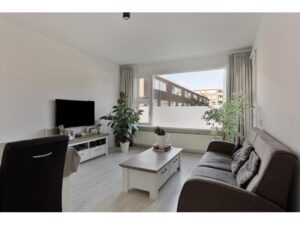 Uranusstraat 5 A SPIJKENISSE media 3