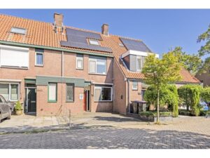 Libelleveen 237 SPIJKENISSE media 39