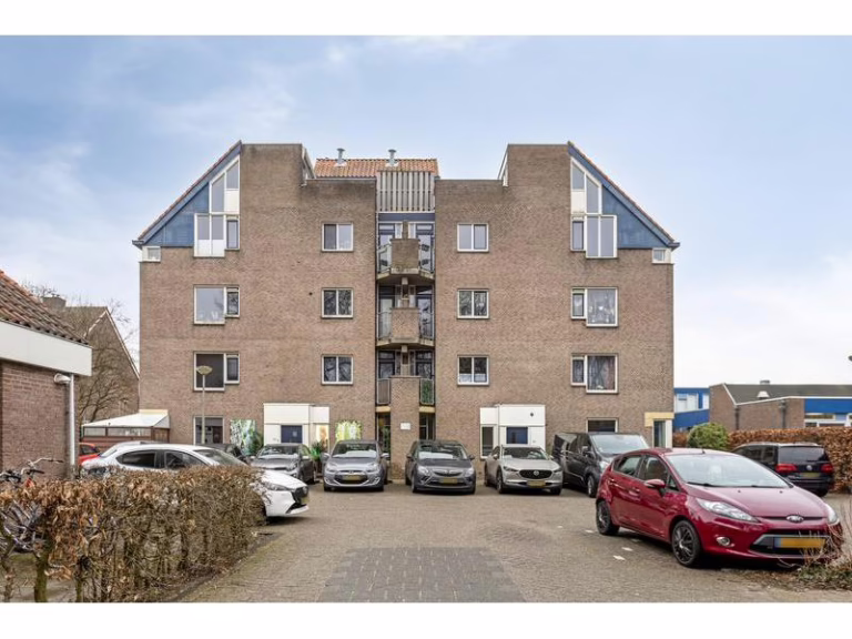 Vlinderveen 264 SPIJKENISSE