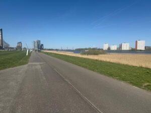 Maasboulevard 153 SPIJKENISSE media 35
