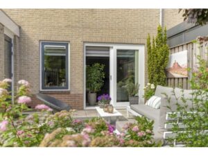 Dag Hammarskjoldlaan 44 HELLEVOETSLUIS media 33