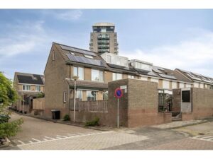 Lekstraat 31 SPIJKENISSE media 1