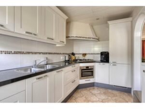 Pijnboomstraat 18 SPIJKENISSE media 8