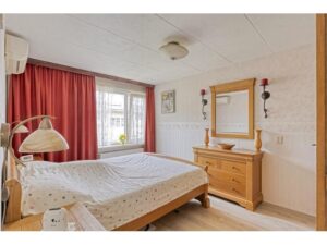 Pijnboomstraat 18 SPIJKENISSE media 15