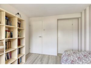 Pijnboomstraat 18 SPIJKENISSE media 18
