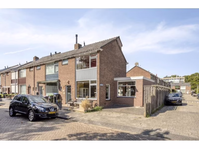 Fresiastraat 37 SPIJKENISSE