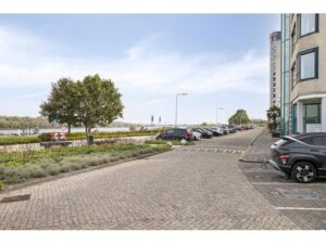 Waalstraat 12 SPIJKENISSE media 32