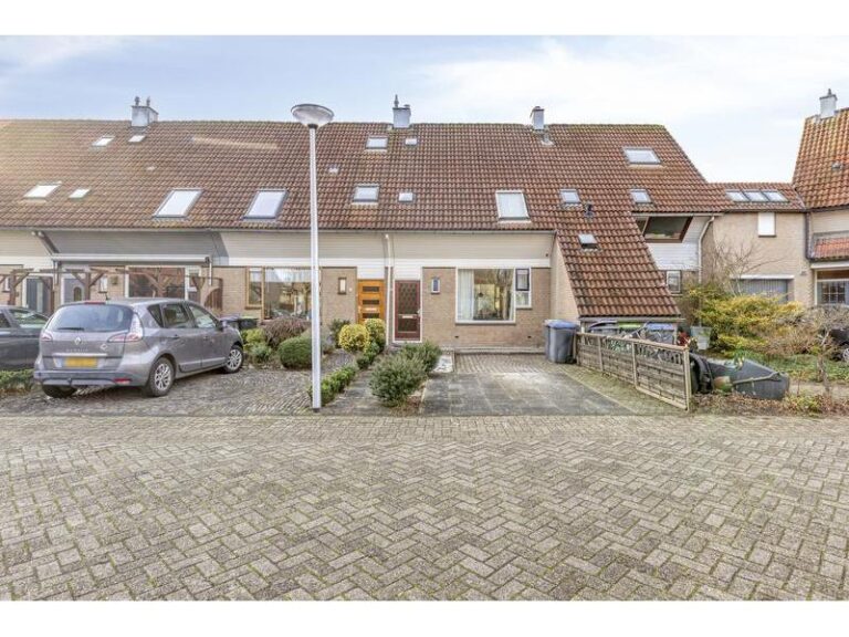 Patrijshoek 26 SPIJKENISSE