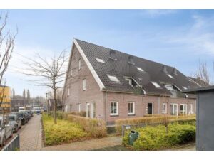 Stationsstraat 30 SPIJKENISSE media 18