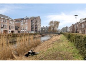 Stationsstraat 30 SPIJKENISSE media 24