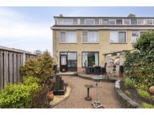 Acaciastraat 12 SPIJKENISSE media 24