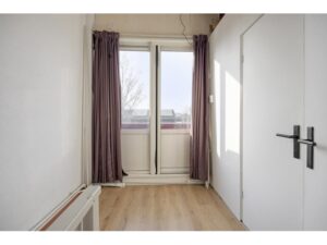 Ribesstraat 12 SPIJKENISSE media 34