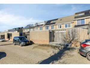 Lekstraat 39 SPIJKENISSE media 27