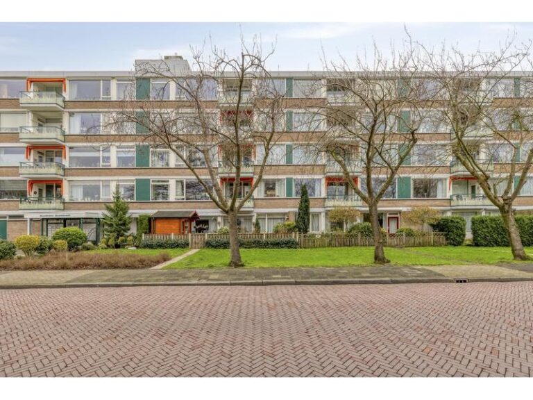 Rembrandtsingel 121 ROZENBURG
