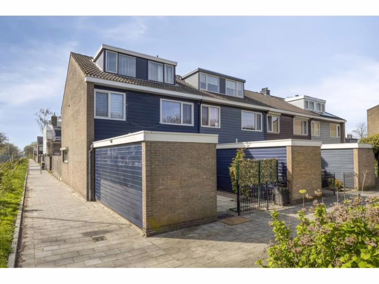 Pijnboomstraat 20 SPIJKENISSE