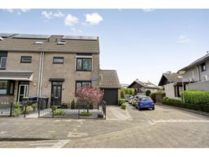 Indusstraat 66 SPIJKENISSE media 30
