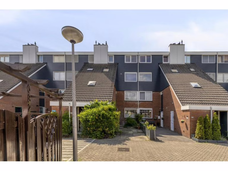 Snoekenveen 882 SPIJKENISSE