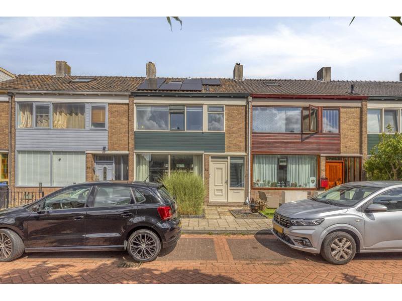 Vooraanzicht A.M. de Jongstraat 34