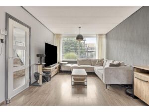 A.M. de Jongstraat 34 SPIJKENISSE media 1