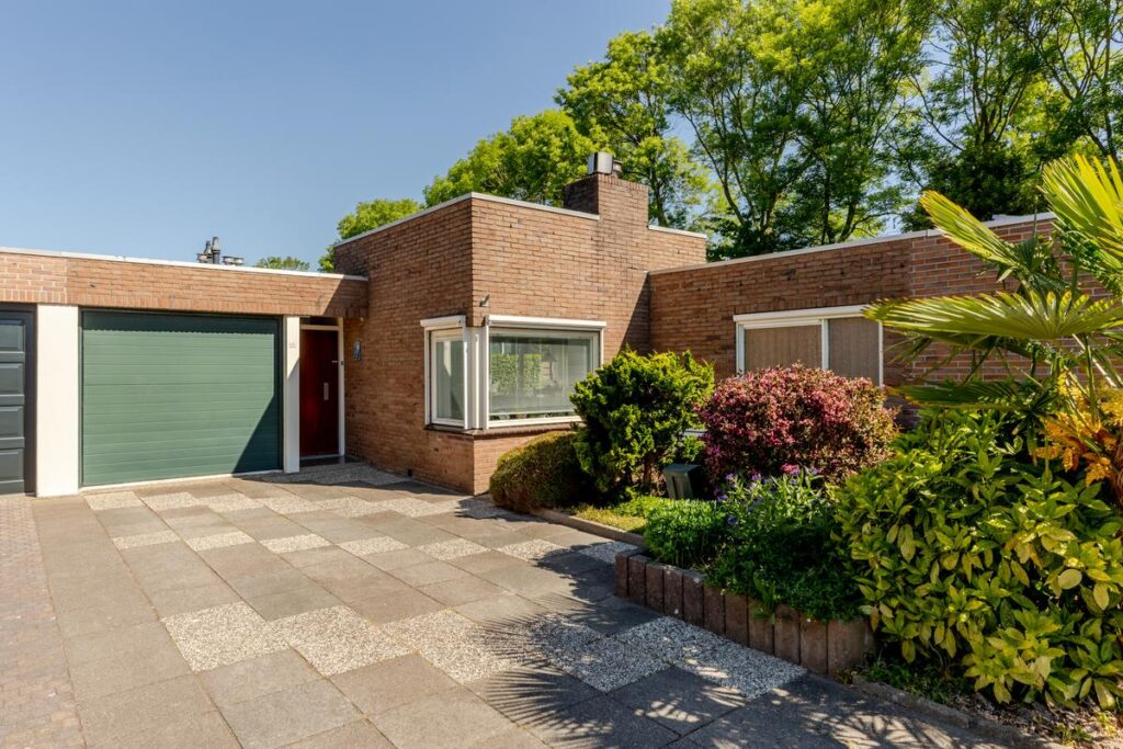 Vooraanzicht Lindenhorst